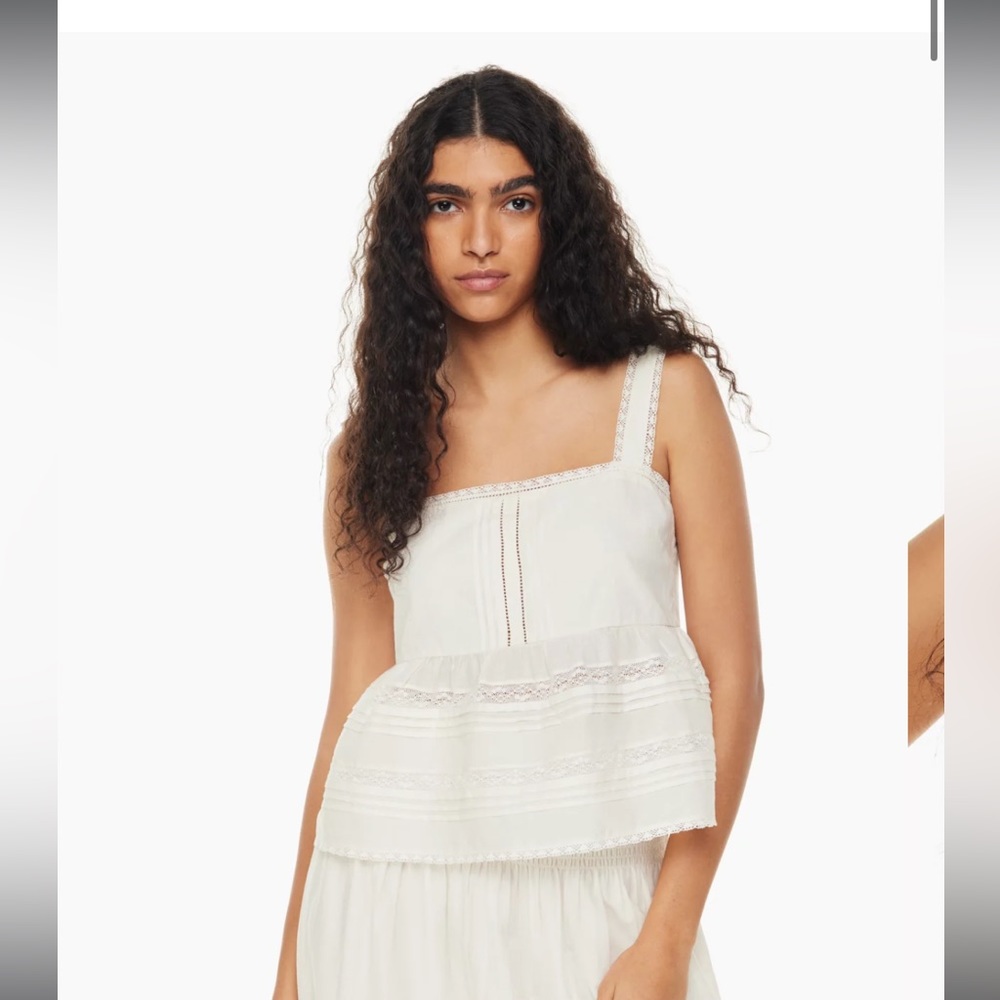 Aritzia Little Moon Rosa Camisole Size Medium